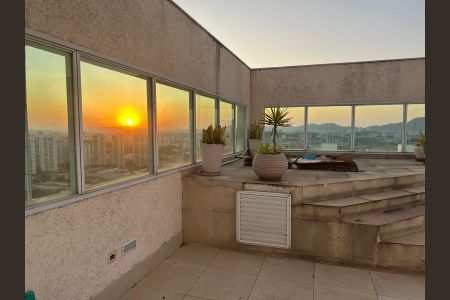 Apartamento para alugar com 500m², 4 quartos e 6 vagasCobertura