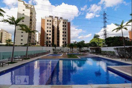 Apartamento para alugar com 500m², 4 quartos e 6 vagasÁrea comum - Piscina