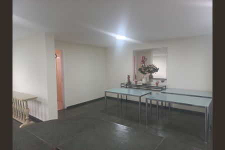 Apartamento à venda com 82m², 3 quartos e 1 vaga Apartamento à venda com 82m², 3 quartos e 1 vagaÁrea comum