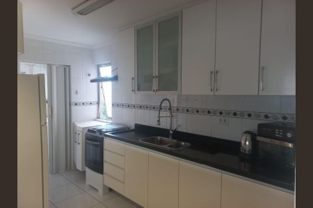 Apartamento à venda com 82m², 3 quartos e 1 vaga Apartamento à venda com 82m², 3 quartos e 1 vagaCozinha