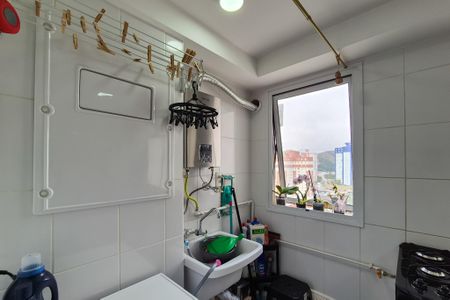 Apartamento à venda com 53m², 2 quartos e 2 vagasCozinha e Área de Serviço