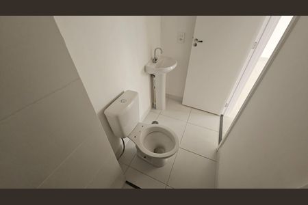 Apartamento para alugar com 26m², 1 quarto e sem vaga Apartamento para alugar com 26m², 1 quarto e sem vagaBanheiro