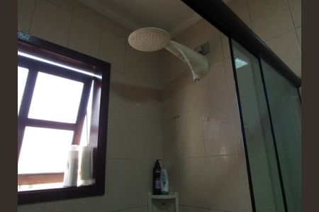 Casa à venda com 356m², 3 quartos e 3 vagasBanheiro da Suíte 1