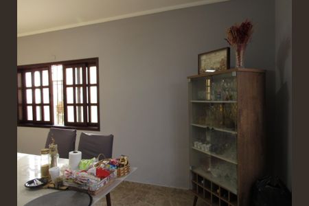 Casa à venda com 356m², 3 quartos e 3 vagasCozinha