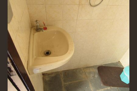 Casa à venda com 356m², 3 quartos e 3 vagasBanheiro de Serviço