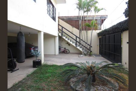 Casa à venda com 356m², 3 quartos e 3 vagasÁrea Externa