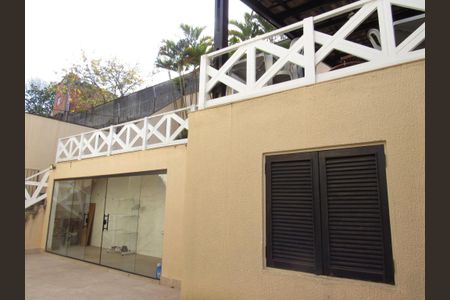 Casa à venda com 356m², 3 quartos e 3 vagasÁrea Externa