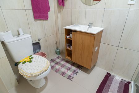 Apartamento à venda com 98m², 2 quartos e sem vaga Apartamento à venda com 98m², 2 quartos e sem vagaBanheiro