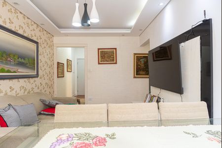 Apartamento à venda com 98m², 2 quartos e sem vaga Apartamento à venda com 98m², 2 quartos e sem vagaSala
