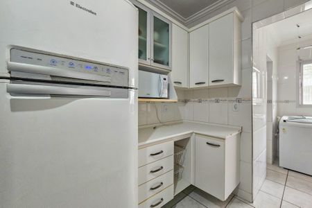 Apartamento para alugar com 100m², 3 quartos e 1 vaga Apartamento para alugar com 100m², 3 quartos e 1 vagaCozinha