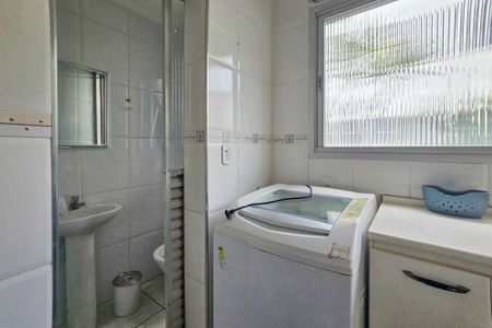 Apartamento para alugar com 100m², 3 quartos e 1 vaga Apartamento para alugar com 100m², 3 quartos e 1 vagaÁrea de serviço