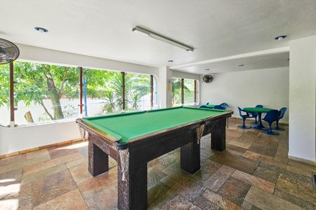 Apartamento para alugar com 100m², 3 quartos e 1 vaga Apartamento para alugar com 100m², 3 quartos e 1 vagaÁrea de Lazer