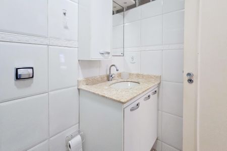 Apartamento para alugar com 100m², 3 quartos e 1 vaga Apartamento para alugar com 100m², 3 quartos e 1 vagaBanheiro