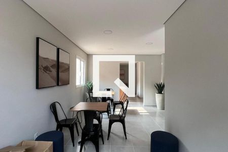 Apartamento para alugar com 35m², 2 quartos e 1 vaga Apartamento para alugar com 35m², 2 quartos e 1 vagaÁrea comum - Salão de festas