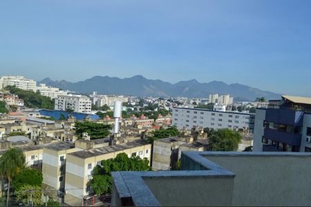 Apartamento para alugar com 78m², 4 quartos e 1 vaga Apartamento para alugar com 78m², 4 quartos e 1 vagaVista da Suíte 2