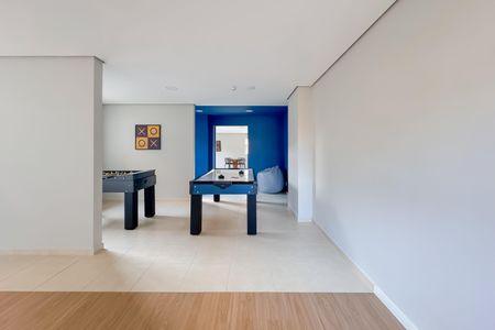 Apartamento à venda com 36m², 2 quartos e sem vaga Apartamento à venda com 36m², 2 quartos e sem vagaSala de jogos