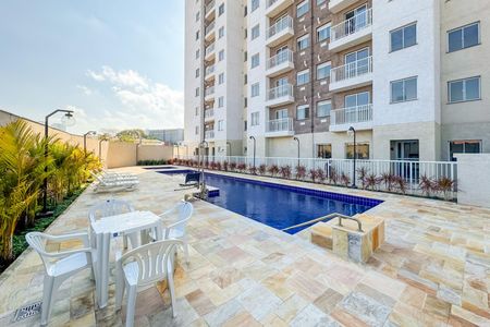 Apartamento à venda com 36m², 2 quartos e sem vaga Apartamento à venda com 36m², 2 quartos e sem vagaÁrea comum - Piscina