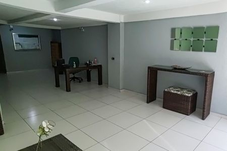 Apartamento para alugar com 80m², 4 quartos e 1 vaga Apartamento para alugar com 80m², 4 quartos e 1 vagaHall de Entrada