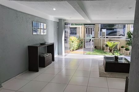 Apartamento para alugar com 80m², 4 quartos e 1 vaga Apartamento para alugar com 80m², 4 quartos e 1 vagaHall de Entrada