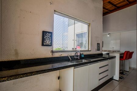 Apartamento à venda com 104m², 2 quartos e 1 vagaÁrea gourmet