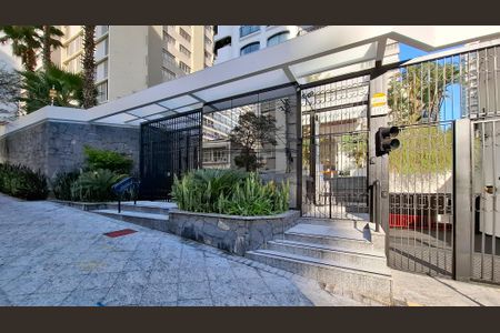 Apartamento à venda com 669m², 5 quartos e 5 vagas Apartamento à venda com 669m², 5 quartos e 5 vagasFachada do Prédio