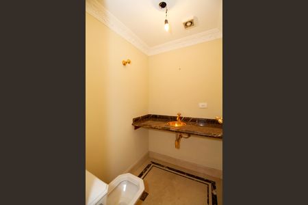 Apartamento à venda com 669m², 5 quartos e 5 vagas Apartamento à venda com 669m², 5 quartos e 5 vagasLavabo da Sala de Jantar