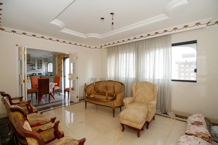 Apartamento à venda com 669m², 5 quartos e 5 vagas Apartamento à venda com 669m², 5 quartos e 5 vagasSala de Jantar