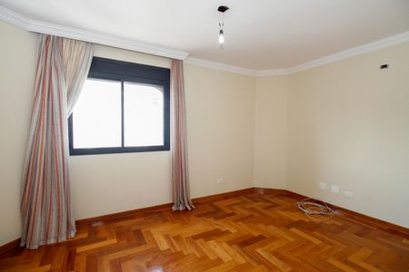Apartamento à venda com 669m², 5 quartos e 5 vagas Apartamento à venda com 669m², 5 quartos e 5 vagasSuíte 4