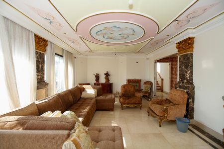 Apartamento à venda com 669m², 5 quartos e 5 vagas Apartamento à venda com 669m², 5 quartos e 5 vagasSala de Estar