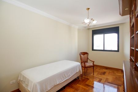 Apartamento à venda com 669m², 5 quartos e 5 vagas Apartamento à venda com 669m², 5 quartos e 5 vagasQuarto 1