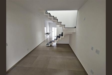 Casa à venda com 130m², 3 quartos e 2 vagas