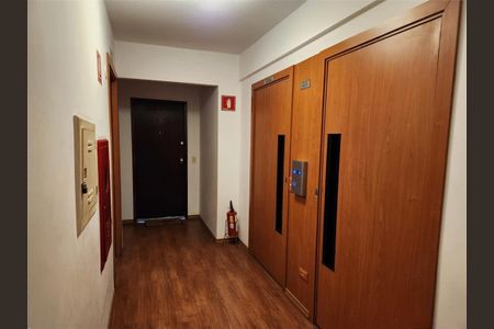 Apartamento à venda com 64m², 2 quartos e 1 vaga