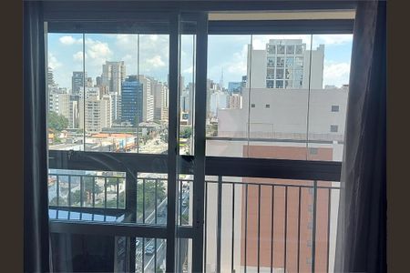 Apartamento à venda com 30m², 1 quarto e 1 vaga
