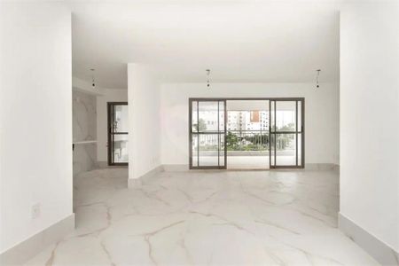 Apartamento à venda com 100m², 3 quartos e 2 vagas