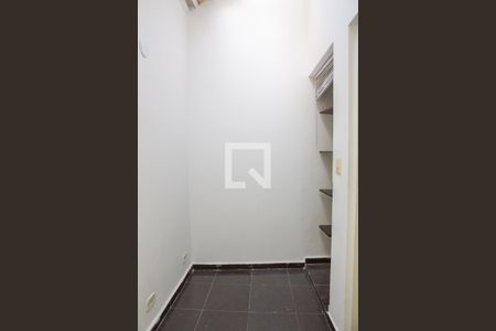 Casa à venda com 120m², 2 quartos e 2 vagas Casa à venda com 120m², 2 quartos e 2 vagasDespensa