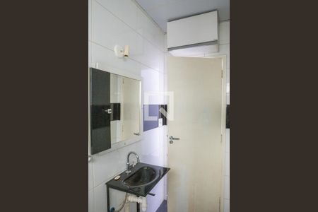 Casa à venda com 120m², 2 quartos e 2 vagas Casa à venda com 120m², 2 quartos e 2 vagasBanheiro 1