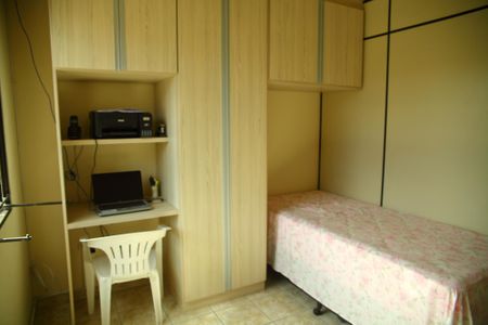 Casa à venda com 230m², 3 quartos e 2 vagasQuarto de Serviço