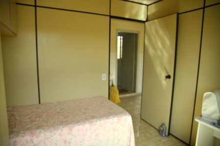 Casa à venda com 230m², 3 quartos e 2 vagasQuarto de Serviço