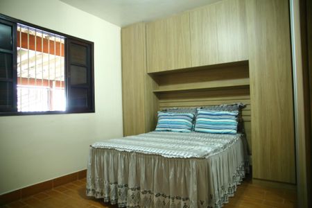 Casa à venda com 230m², 3 quartos e 2 vagasQuarto 1