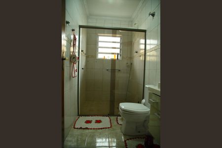 Casa à venda com 230m², 3 quartos e 2 vagasBanheiro