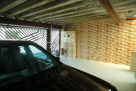 Casa à venda com 230m², 3 quartos e 2 vagasGaragem