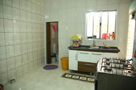 Casa à venda com 230m², 3 quartos e 2 vagasCasa 3 - Cozinha