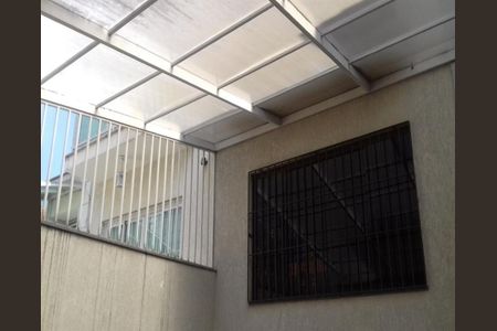 Casa à venda com 176m², 3 quartos e 5 vagas