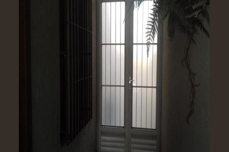 Casa à venda com 176m², 3 quartos e 5 vagas