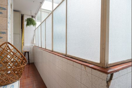 Apartamento à venda com 161m², 3 quartos e 1 vaga Apartamento à venda com 161m², 3 quartos e 1 vagaÁrea de Serviço