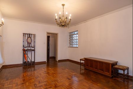 Apartamento à venda com 161m², 3 quartos e 1 vaga Apartamento à venda com 161m², 3 quartos e 1 vagaSala