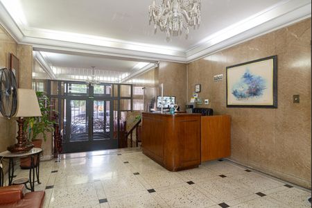 Apartamento à venda com 161m², 3 quartos e 1 vaga Apartamento à venda com 161m², 3 quartos e 1 vagaÁrea comum - Hall Social/Portaria