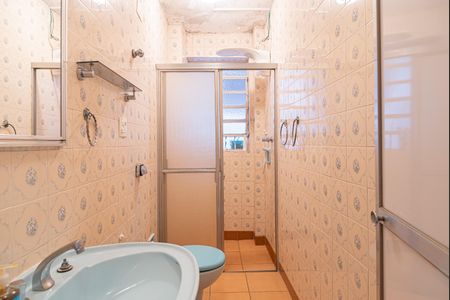 Apartamento à venda com 161m², 3 quartos e 1 vaga Apartamento à venda com 161m², 3 quartos e 1 vagaBanheiro 2