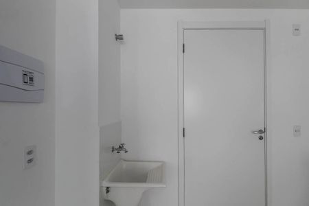 Apartamento para alugar com 32m², 2 quartos e sem vaga Apartamento para alugar com 32m², 2 quartos e sem vagaÁrea de Serviço