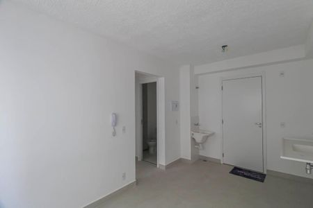 Sala/Cozinha de apartamento à venda com 2 quartos, 32m² em Vila Graciosa, São Paulo